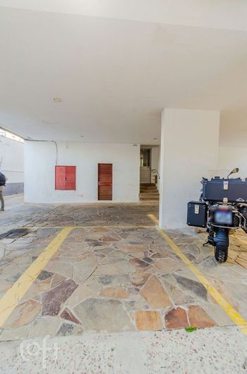 Foto 23 do(a) Apartamento de 1 quartos à venda em Menino Deus, Porto Alegre