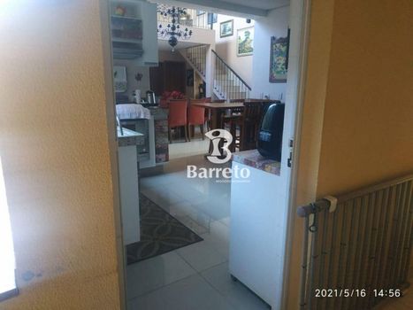 Foto 24 do(a) Casa em Condomínio de 3 quartos à venda em Parque Jamaica, Londrina