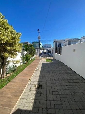 Foto 20 do(a) Casa de 3 quartos para alugar em Campeche, Florianópolis