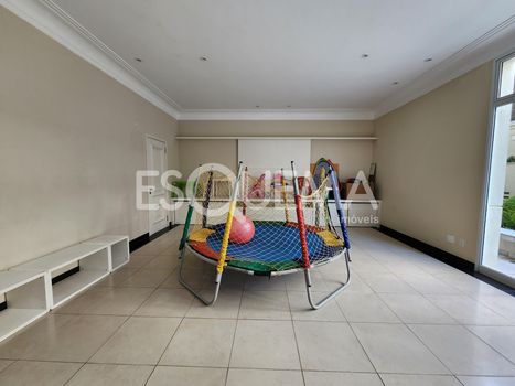 Foto 22 do(a) Apartamento de 3 quartos à venda em Vila Nova Conceição, São Paulo