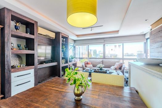 Foto 4 do(a) Apartamento de 2 quartos à venda em Auxiliadora, Porto Alegre