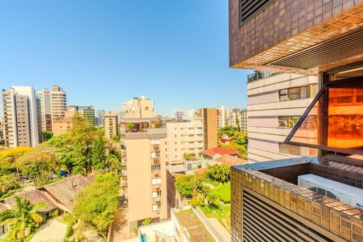 Foto 7 do(a) Apartamento de 2 quartos à venda em Auxiliadora, Porto Alegre