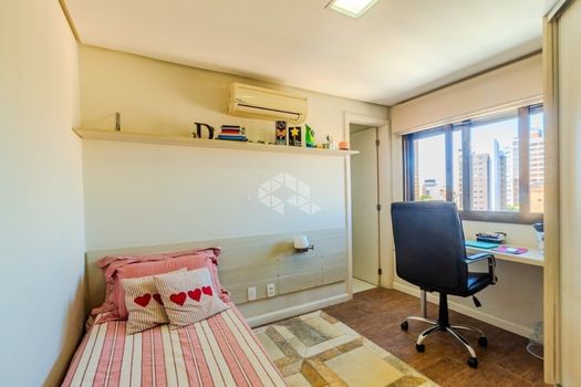 Foto 21 do(a) Apartamento de 2 quartos à venda em Auxiliadora, Porto Alegre