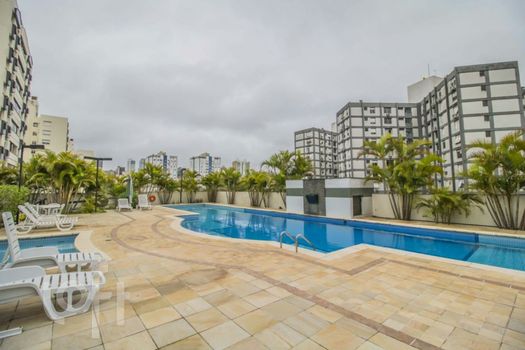 Foto 40 do(a) Apartamento de 3 quartos à venda em Boa Vista, Porto Alegre