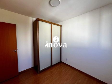 Foto 12 do(a) Apartamento de 2 quartos à venda em Conjunto Guanabara, Uberaba