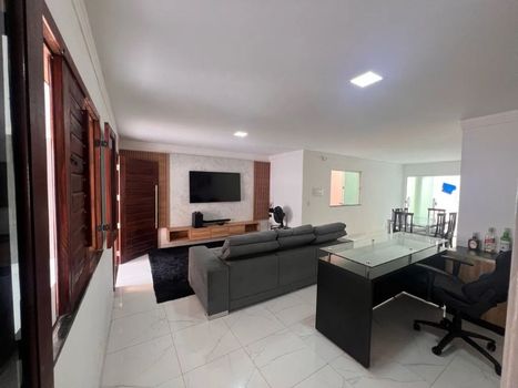 Foto 2 do(a) Casa de 3 quartos à venda em Iparana, Caucaia