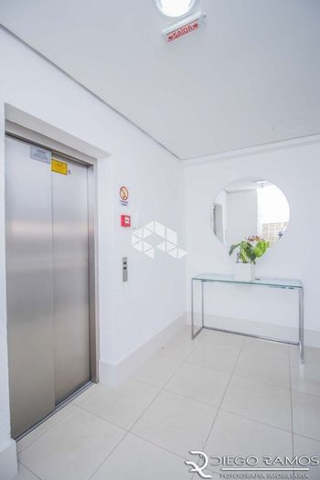 Foto 4 do(a) Apartamento de 2 quartos à venda em Jardim Botânico, Porto Alegre