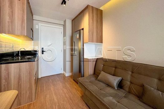 Foto 2 do(a) Flat de 1 quartos à venda em Vila Nova Conceição, São Paulo