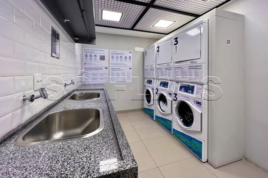 Foto 34 do(a) Flat de 1 quartos à venda em Vila Nova Conceição, São Paulo