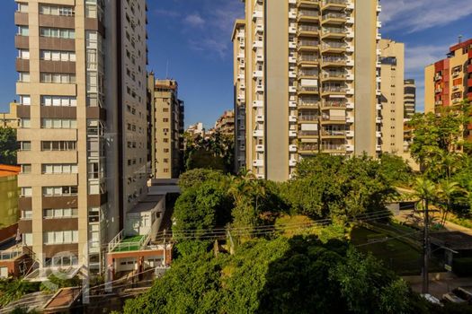 Foto 9 do(a) Apartamento de 3 quartos à venda em Rio Branco, Porto Alegre