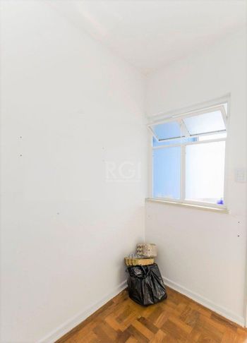 Foto 9 do(a) Flat de 3 quartos à venda em Menino Deus, Porto Alegre