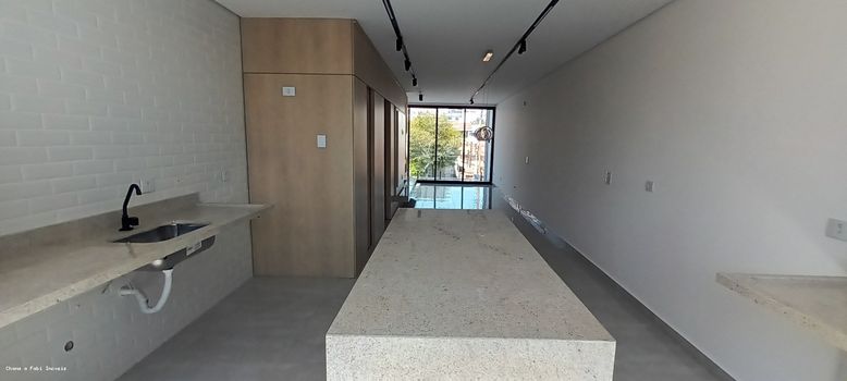 Foto 9 do(a) Casa de 3 quartos à venda em Vila Carrão, São Paulo