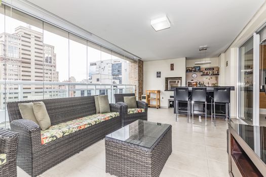 Foto 2 do(a) Apartamento de 3 quartos à venda em Itaim Bibi, São Paulo