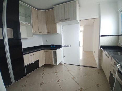 Foto 4 do(a) Apartamento de 3 quartos à venda em Vila Santo Estéfano, São Paulo