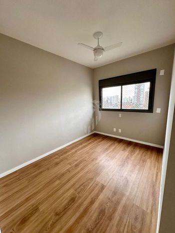 Foto 10 do(a) Apartamento de 3 quartos à venda em Parque São Jorge, São Paulo
