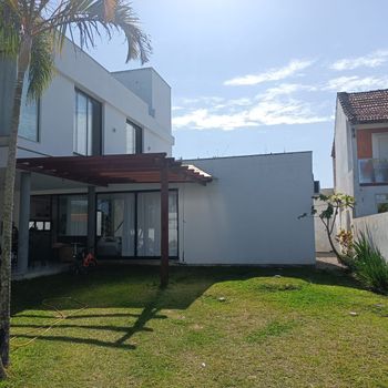 Foto 6 do(a) Casa de 3 quartos à venda em Daniela, Florianópolis