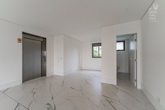 Foto 3 do(a) Apartamento de 3 quartos à venda em Mossunguê, Curitiba