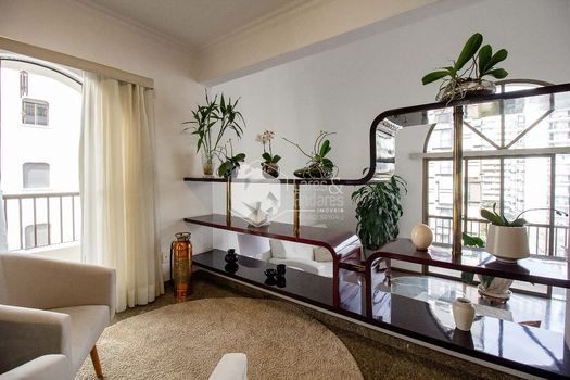 Foto 4 do(a) Apartamento de 3 quartos à venda em Indianópolis, São Paulo