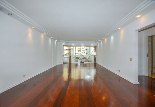 Foto 1 do(a) Apartamento de 3 quartos à venda em Indianópolis, São Paulo
