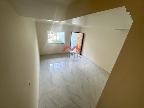 Foto 5 do(a) Casa de 2 quartos à venda em Tatuquara, Curitiba