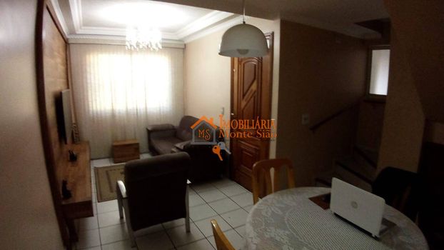 Foto 2 do(a) Casa de 2 quartos à venda em Jardim Oliveira, Guarulhos