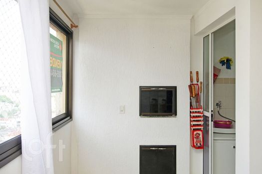 Foto 9 do(a) Apartamento de 3 quartos à venda em Vila Ipiranga, Porto Alegre