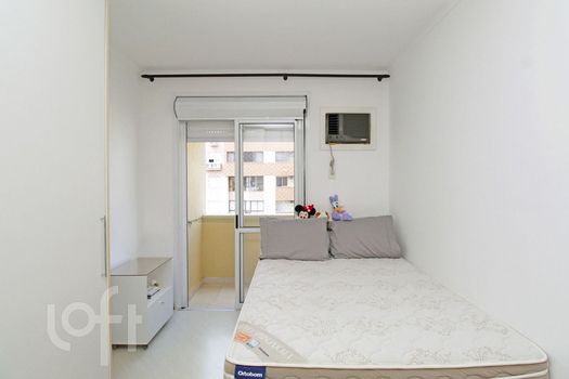 Foto 18 do(a) Apartamento de 3 quartos à venda em Vila Ipiranga, Porto Alegre