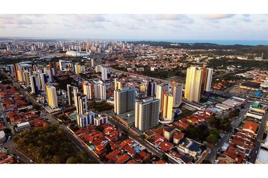 Foto 4 do(a) Apartamento de 2 quartos à venda em Candelária, Natal