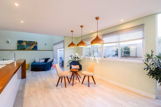 Foto 9 do(a) Casa em Condomínio de 4 quartos à venda em Jardim Morumbi, Londrina