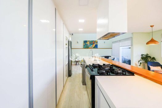 Foto 13 do(a) Casa em Condomínio de 4 quartos à venda em Jardim Morumbi, Londrina