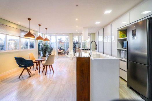 Foto 11 do(a) Casa em Condomínio de 4 quartos à venda em Jardim Morumbi, Londrina