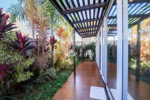 Foto 14 do(a) Casa em Condomínio de 4 quartos à venda em Jardim Morumbi, Londrina