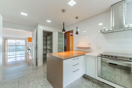 Foto 5 do(a) Apartamento de 4 quartos à venda em Batel, Curitiba