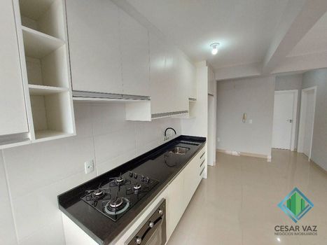 Foto 6 do(a) Apartamento de 2 quartos à venda em Caminho Novo, Palhoça