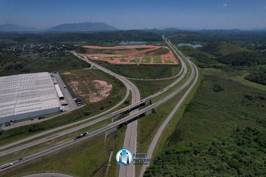 Foto 4 do(a) Terreno false à venda em Mantiquira, Duque de Caxias
