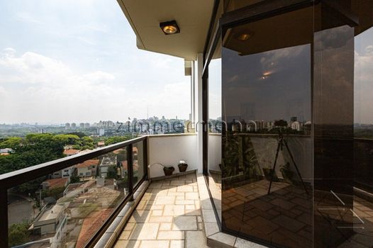 Foto 4 do(a) Apartamento de 4 quartos à venda em Vila Madalena, São Paulo