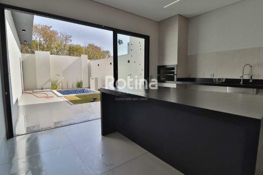 Foto 4 do(a) Casa em Condomínio de 3 quartos à venda em Grand Ville, Uberlândia