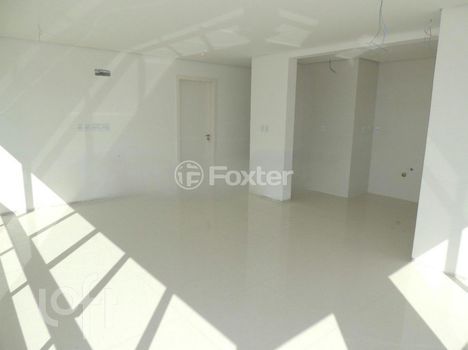 Foto 8 do(a) Apartamento de 3 quartos à venda em Boa Vista, Porto Alegre