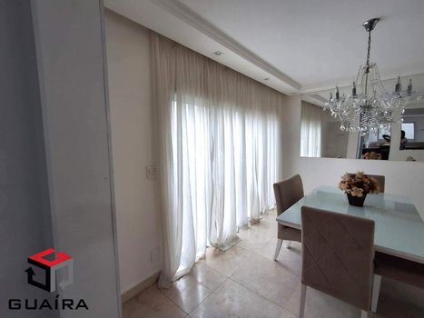 Foto 5 do(a) Casa de 4 quartos à venda em Vila Alpina, Santo André