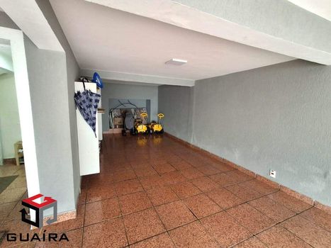 Foto 36 do(a) Casa de 4 quartos à venda em Vila Alpina, Santo André
