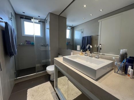 Foto 11 do(a) Flat de 3 quartos à venda em Menino Deus, Porto Alegre