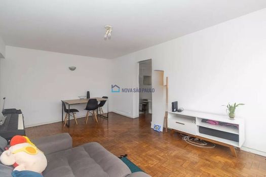 Foto 4 do(a) Apartamento de 3 quartos à venda em Vila Mariana, São Paulo