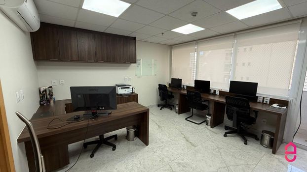 Foto 1 do(a) Sala / Conjunto Comercial false à venda em Jardim Goiás, Goiânia