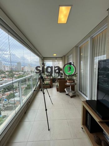 Foto 2 do(a) Apartamento de 3 quartos à venda em Campo Belo, São Paulo