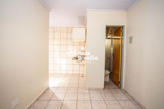 Foto 5 do(a) Casa de 1 quartos para alugar em Guará I, Brasília