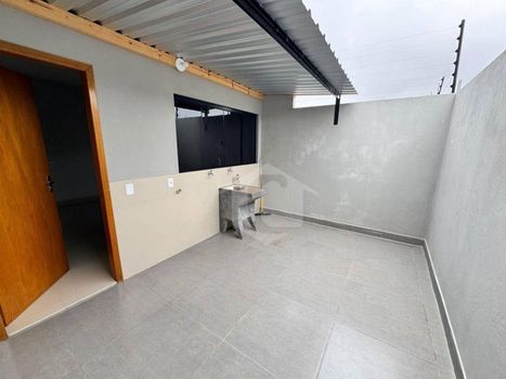Foto 4 do(a) Casa de 2 quartos à venda em Residencial Parque do Bosque, Cianorte