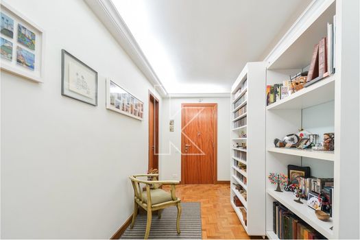 Foto 5 do(a) Apartamento de 4 quartos à venda em Cerqueira César, São Paulo