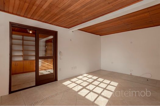Foto 4 do(a) Cobertura de 3 quartos à venda em Mont Serrat, Porto Alegre