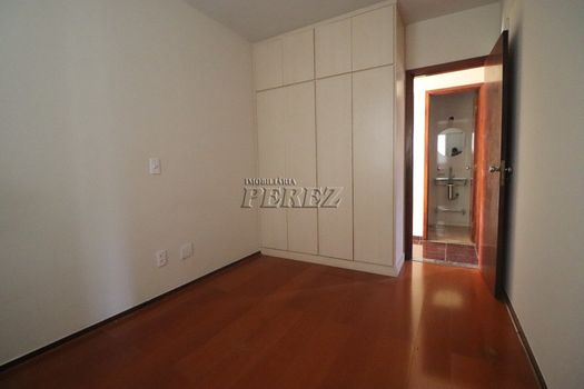 Foto 12 do(a) Apartamento de 3 quartos para alugar em Vila Ipiranga, Londrina