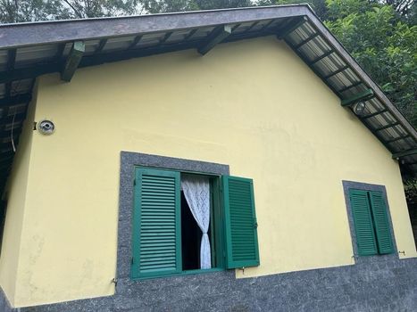 Foto 43 do(a) Casa de 5 quartos para alugar em Castelanea, Petrópolis